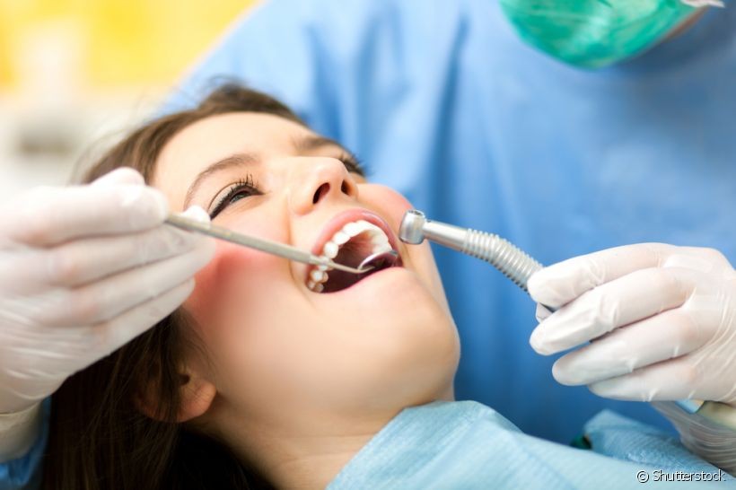 Cirurgia de extração de dente